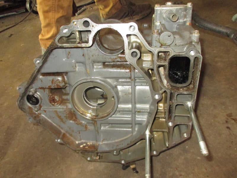 Honda BF90A 90hp 4 stroke outboard crankcase block