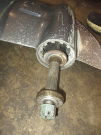 Load image into Gallery viewer, 2003 Yamaha 115hp 4 Stroke outboard 20 inch lower unit
