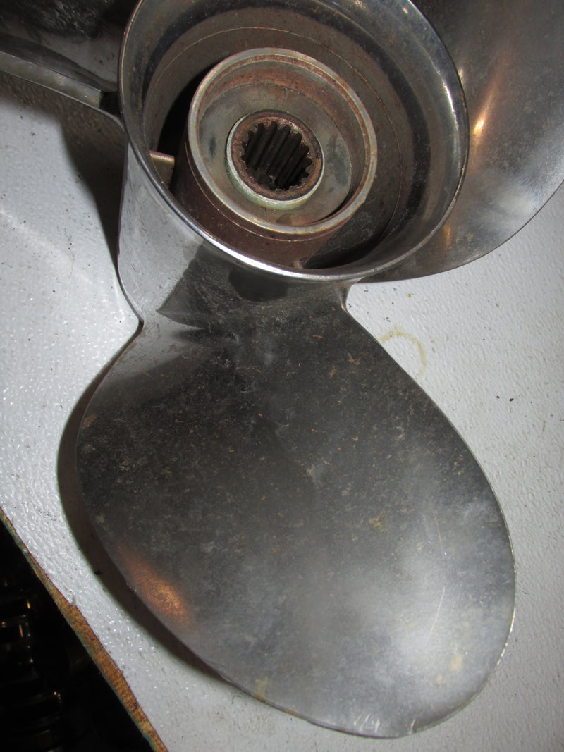 Suzuki DF115 115hp Outboard Stainless Steel Propeller (14 X 22)