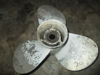 Load image into Gallery viewer, Yamaha 40-60hp 4 stroke outboard aluminum propeller (11 3/8 x 11-G)
