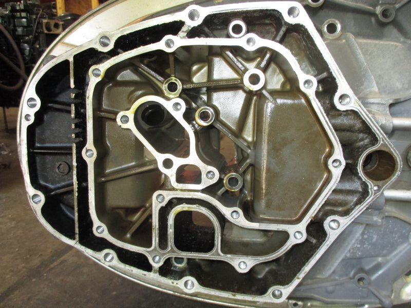 Honda BF90A 90hp 4 stroke outboard upper casing and oil pan (11311-ZW1-000ZA)