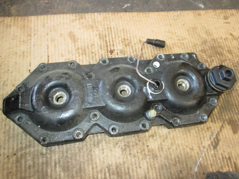 Johnson 175hp 60 degree ocean pro outboard cylinder head (338311)