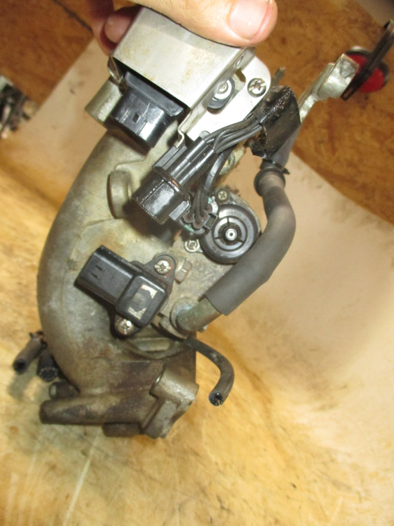 2003 Yamaha 115hp 4 Stroke outboard Throttle Body and Control Unit (68V-13105)