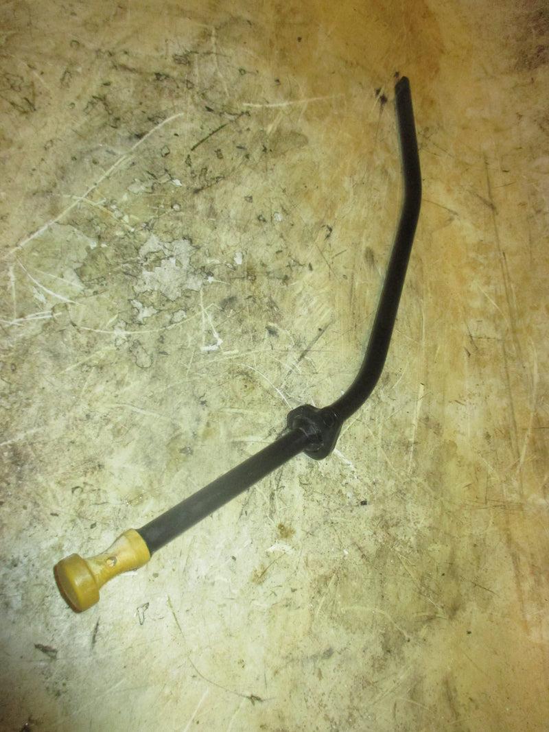 Yamaha 200hp 4 stroke outboard oil dipstick and guide (6DA-82590-01)