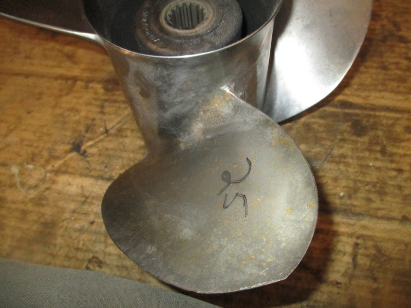Mercury 150hp outboard Stilleto stainless propeller (14x17) (20317) (01417)