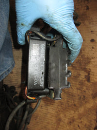 Load image into Gallery viewer, Johnson 175hp 60 degree ocean pro outboard CDI w ignition coil set (584910)
