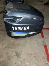 Load image into Gallery viewer, Yamaha 300hp HPDI outboard top cowling
