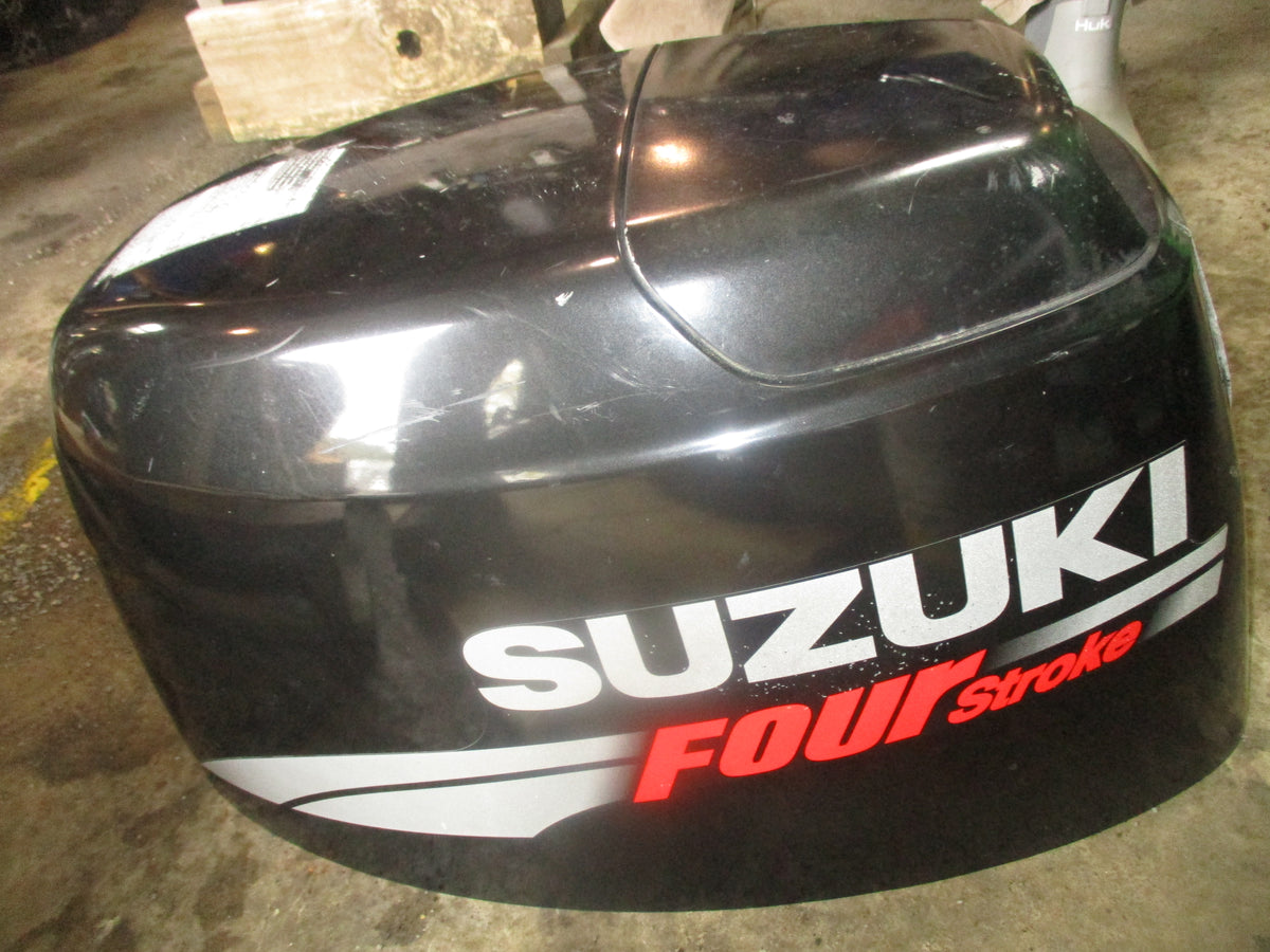 Suzuki DF50 outboard Top Cowling CRACKED