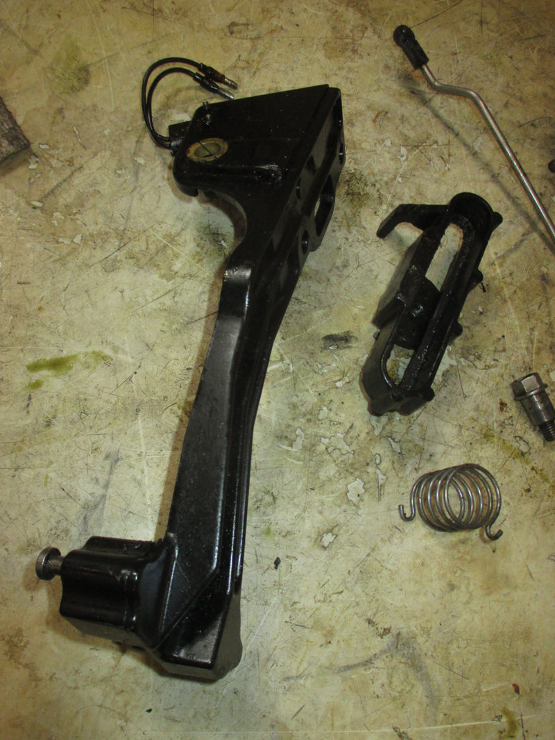 Mercury Mariner 225hp 2 Stroke outboard Shifter and Throttle Bracket Set