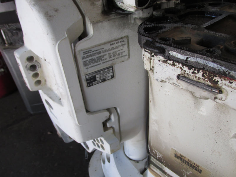 Evinrude Etec 175hp 2 Stroke Outboard 25" Midsection