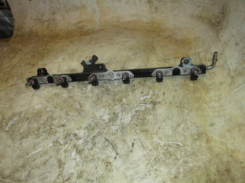 Mercury 275hp Verado 4 Stroke Outboard Fuel rail and injector set (8M0006027)