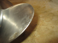 Load image into Gallery viewer, Honda BF115D 115hp 4 stroke outboard Solas stainless steel propellor

