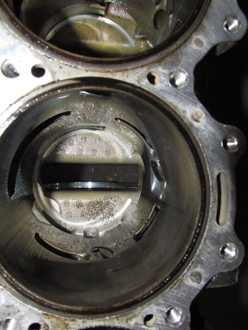 Evinrude Etec 175hp 2 Stroke Outboard Crankcase Block