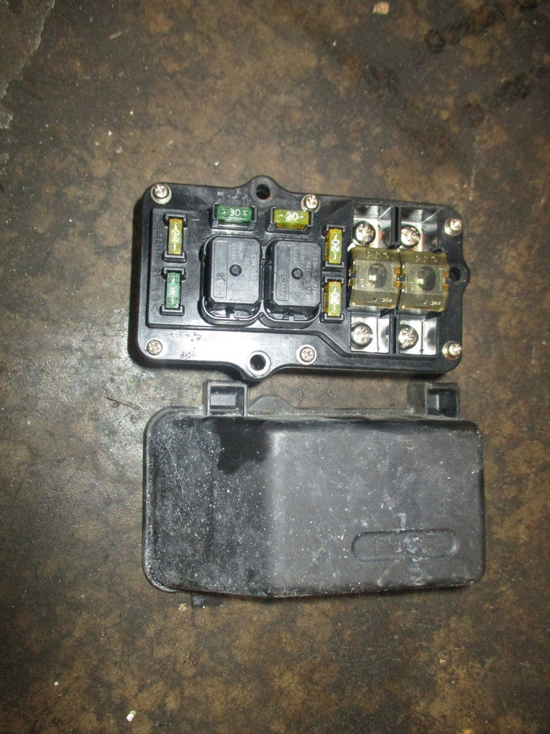 Yamaha 200hp HPDI 2 stroke outboard fuse box (68F-82170-01-00)