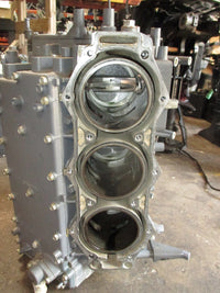 Load image into Gallery viewer, 2001 Yamaha 200hp HPDI 2 Stroke Outboard Crankcase Block
