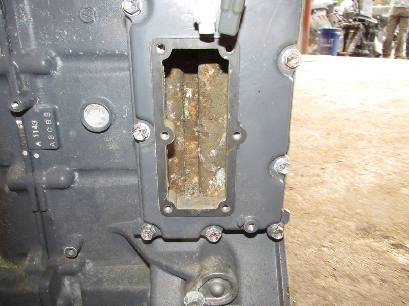 Suzuki DF150A 150hp 4 Stroke Outboard Crankcase Block