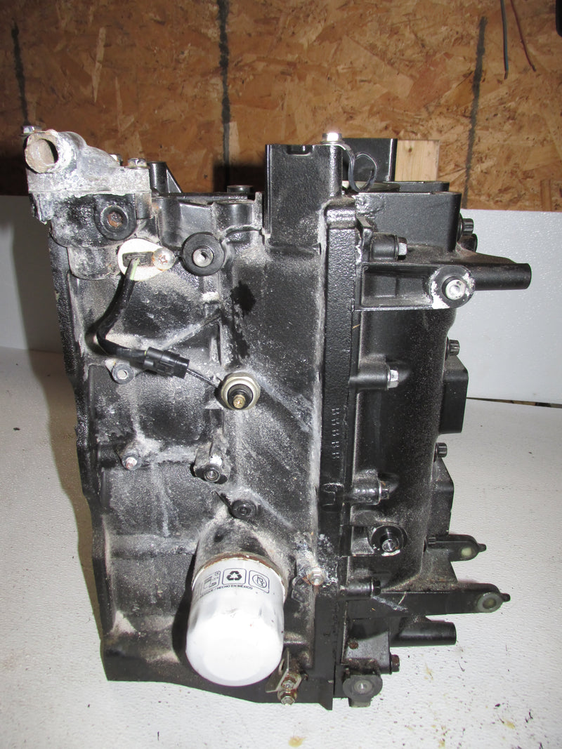 Suzuki DF70 70hp Outboard Crankcase Block