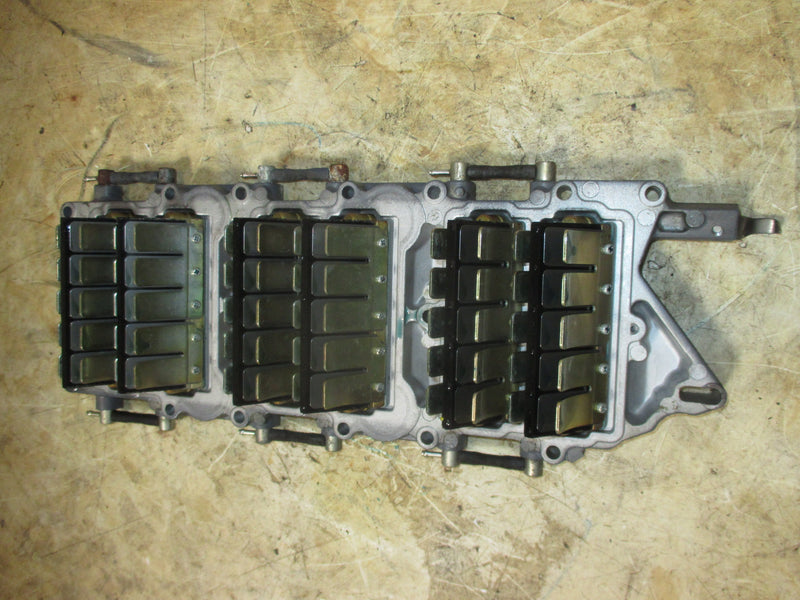 Yamaha 200hp HPDI 2 Stroke Outboard Intake Manifold and Reeds (68F-13624-00-1S)