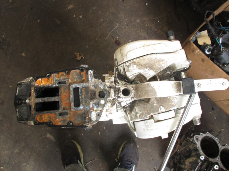 Evinrude E-Tech 115hp 2 stroke outboard 25 Inch Midsection