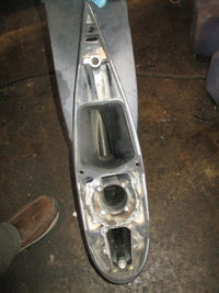 Load image into Gallery viewer, Johnson Evinrude 90-115hp outboard small hub lower unit casing w/ prop shaft
