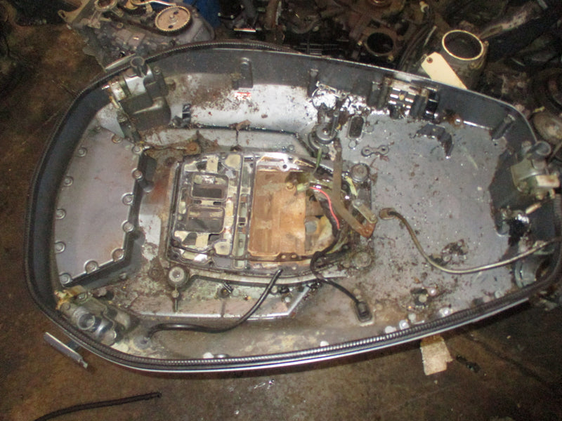 Yamaha HPDI 250hp outboard 25" shaft mid section
