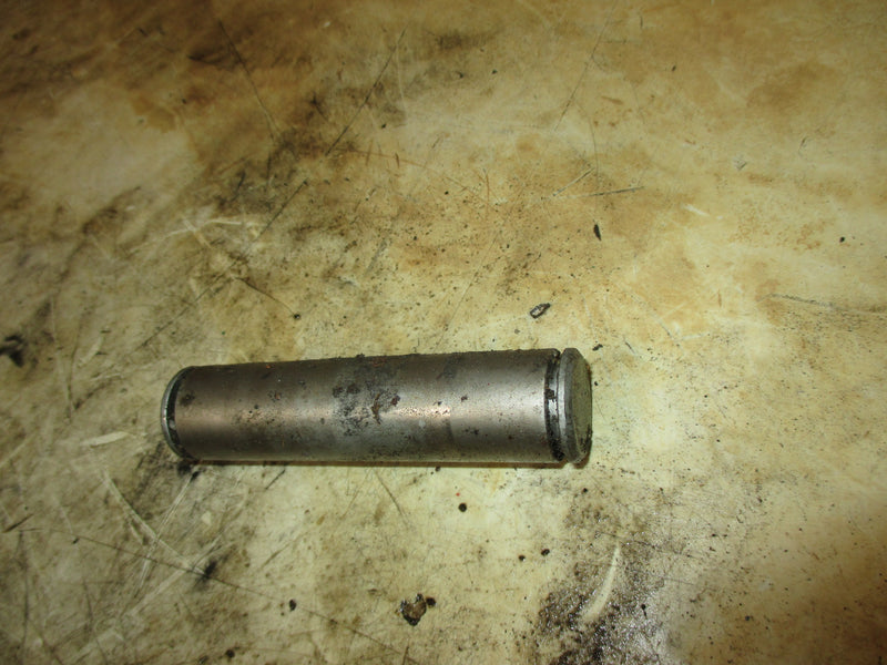 Honda BF90D 90hp outboard upper trim pin (56532-ZZ0-C00)