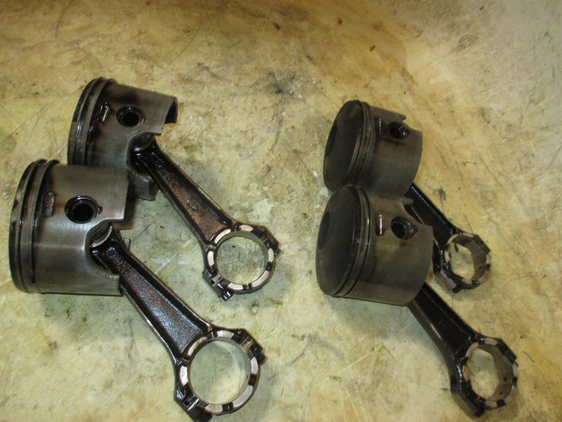 Evinrude E-Tech 115hp 2 stroke outboard Piston and Rod Set (5005442/5005443)