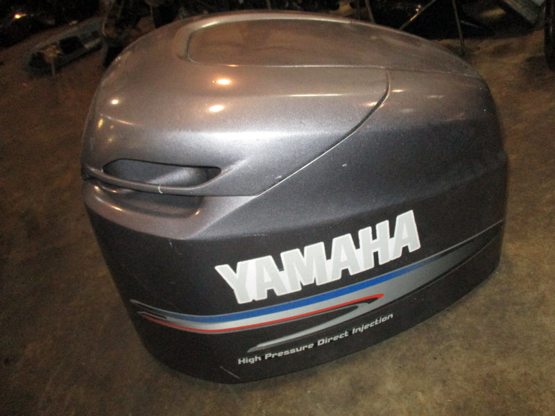 Yamaha 200hp HPDI 2 stroke outboard top cowling