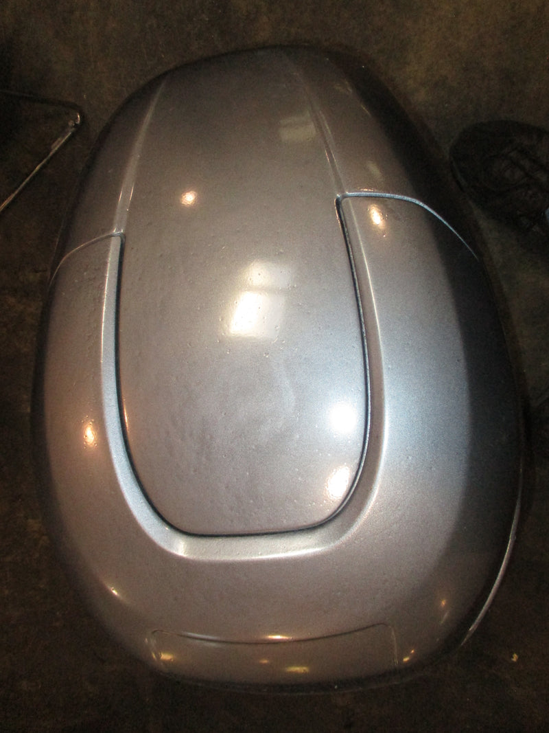 Yamaha 200hp HPDI 2 stroke outboard top cowling
