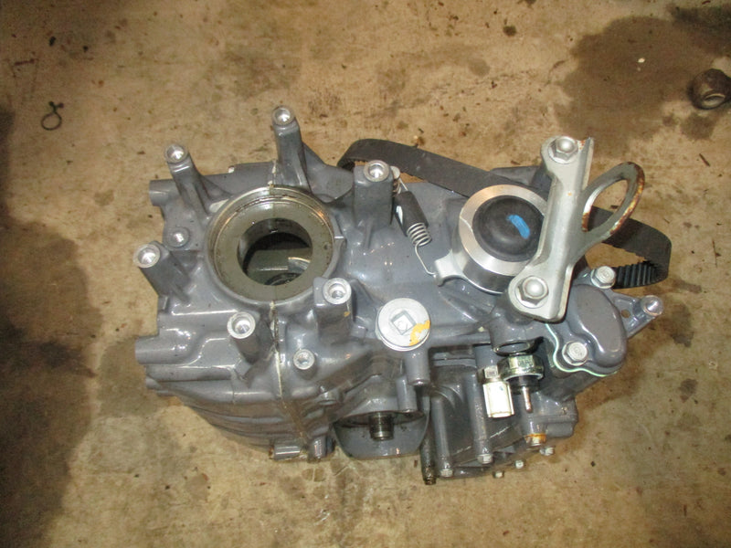 Honda 40hp 4 stroke outboard crankcase block
