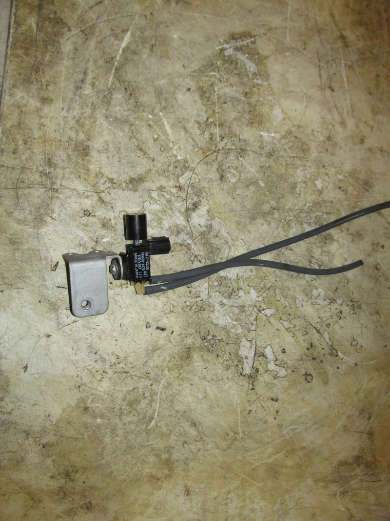 Suzuki DF150A 150hp 4 Stroke Outboard Vacuum Switching Valve (18117-93J00)
