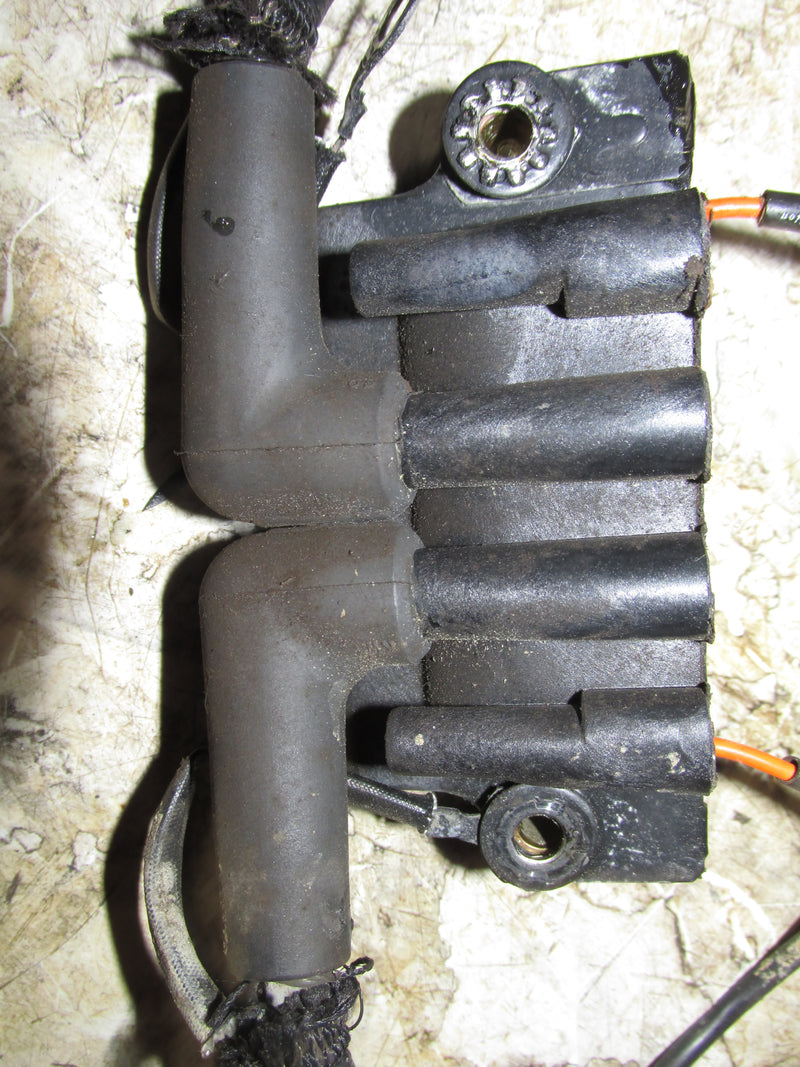 Evinrude Etec 175hp 2 Stroke Outboard Ignition Coil (586854)