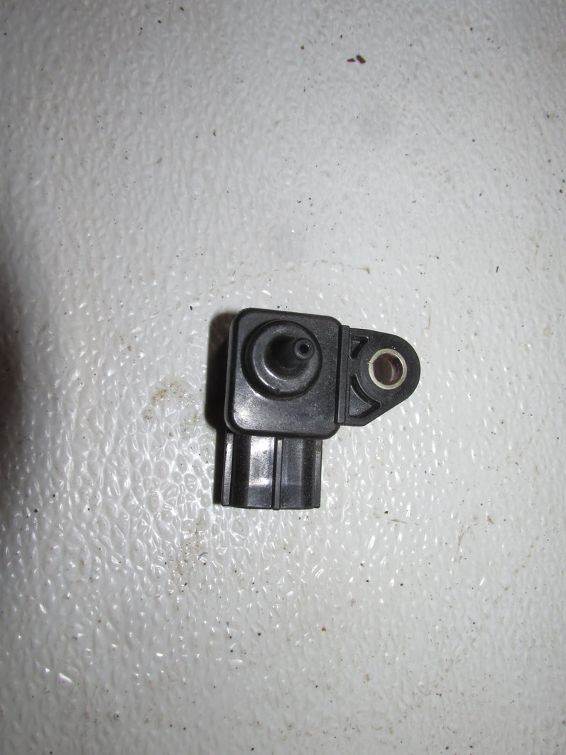 Suzuki DF70 70hp Outboard Map Sensor (18590-80C40)