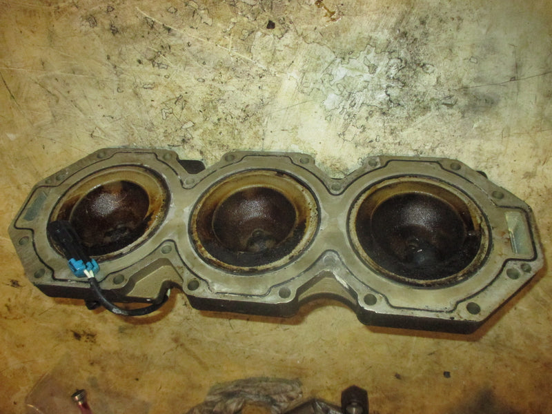 Mercury Optimax 3.0L 225hp 2 stroke outboard port cylinder head (858483-02)