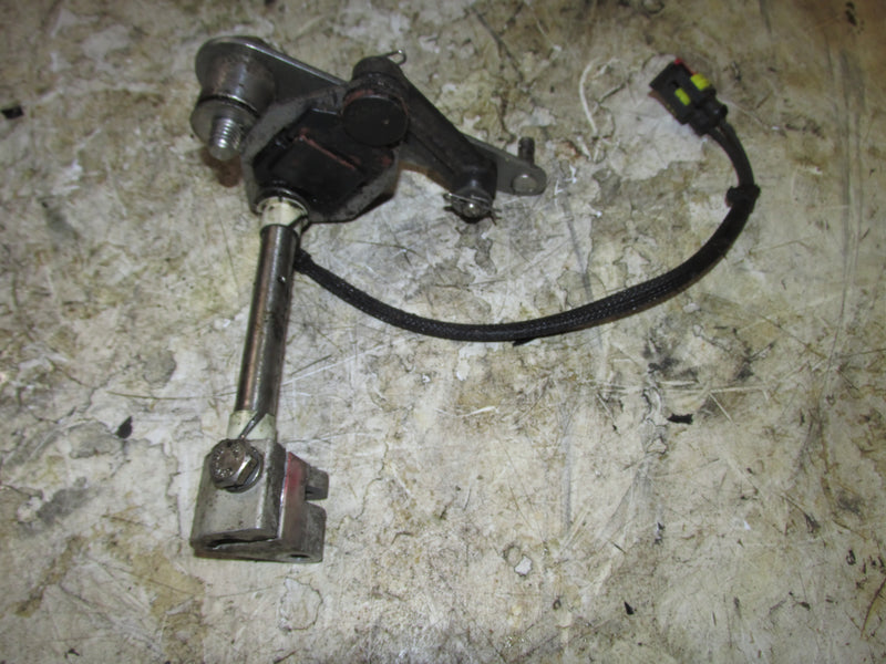 Evinrude Etec 175hp 2 Stroke Outboard Shift Bracket and Switch (586780)