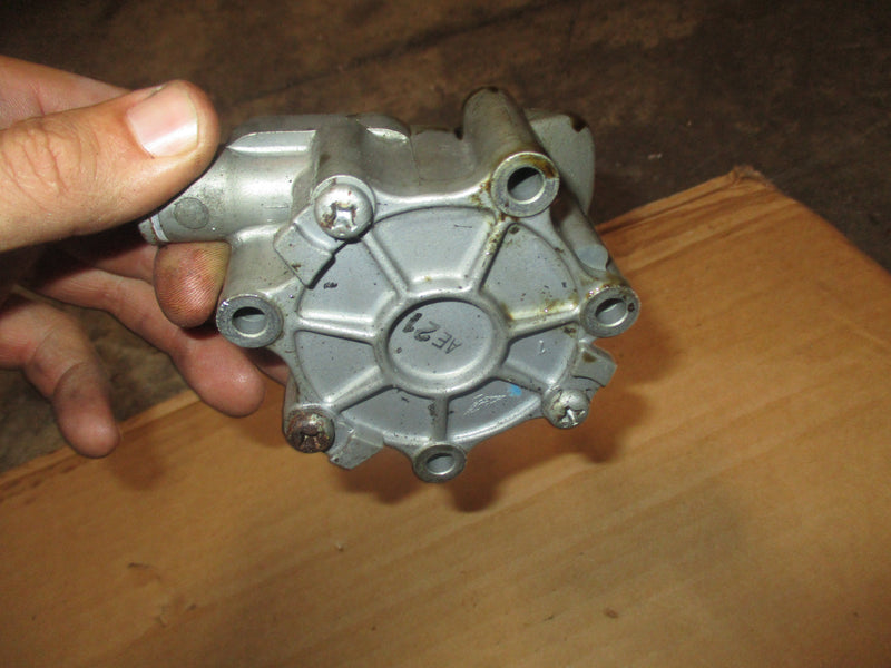 Honda 40hp 4 stroke outboard oil pump (15100-ZV5-000)