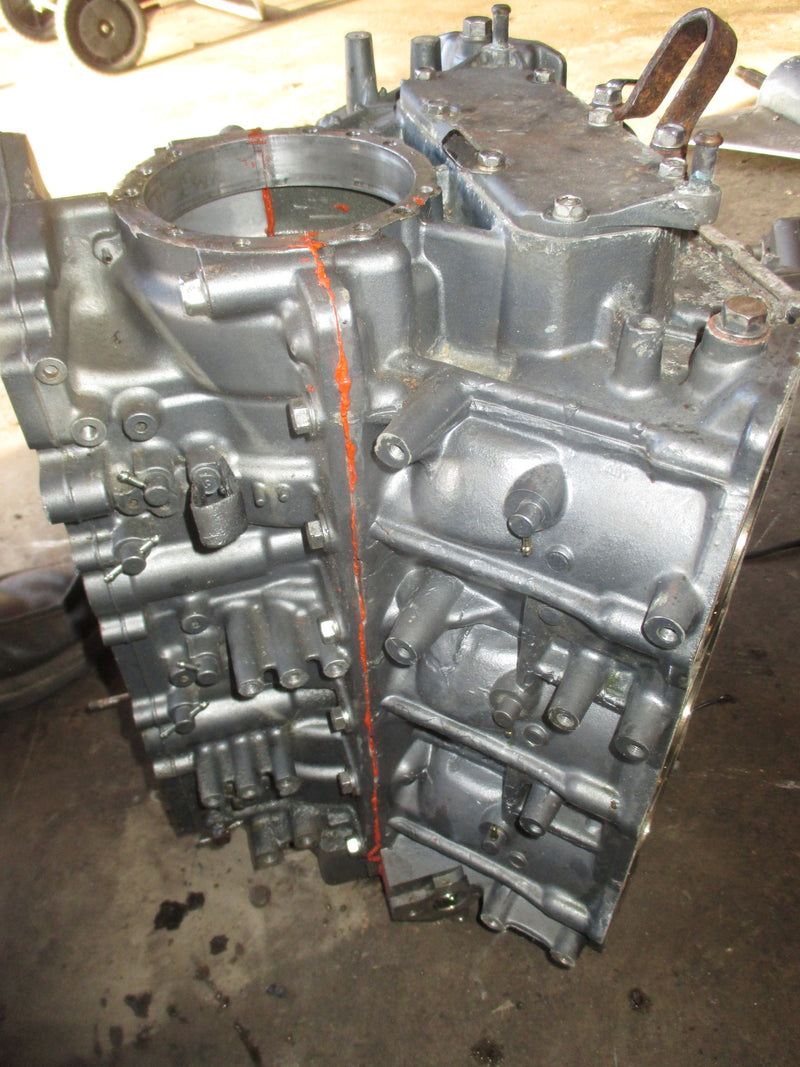 Yamaha 200hp OX66 2 stroke outboard crankcase block