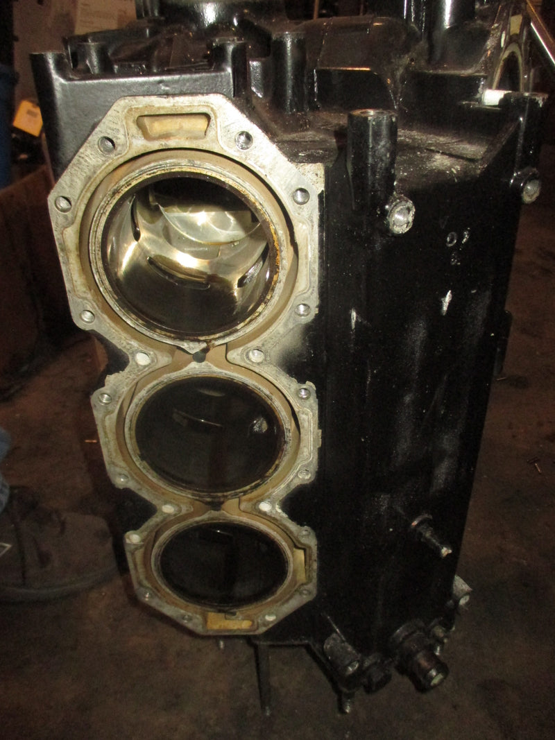 Mercury Optimax 3.0L 225hp 2 stroke outboard Crankcase block
