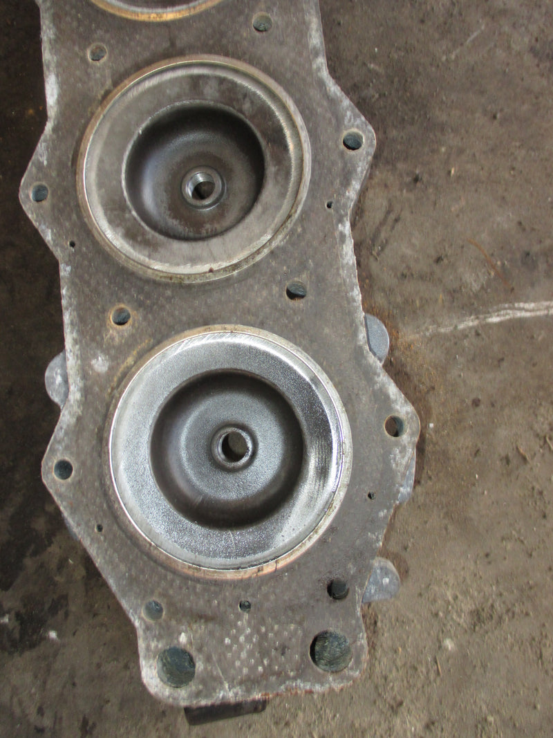 Yamaha 200hp OX66 2 stroke outboard cylinder head (64E-00)
