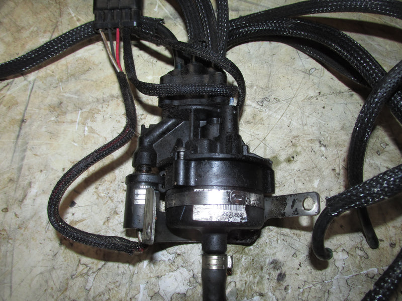 Evinrude Etec 175hp 2 Stroke Outboard Oil Pump and Hoses (5007306)