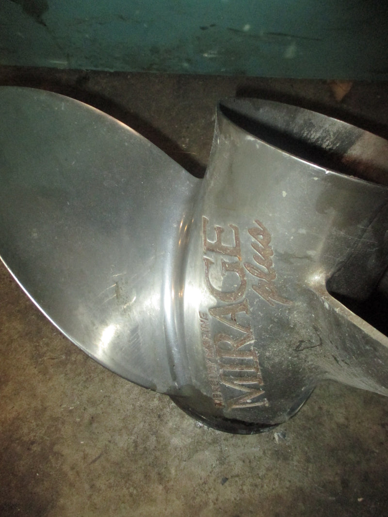 Mercury Optimax 3.0L 225hp 2 stroke outboard Mirage counter rotation propellor