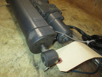 Load image into Gallery viewer, Yamaha 40hp 4 stroke outboard Tilt Trim Unit (67C-00)
