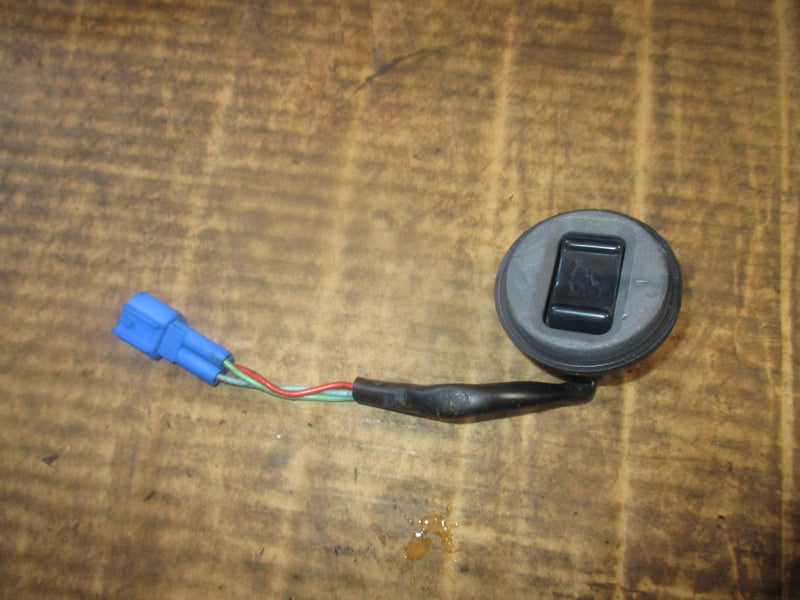 Yamaha 90hp 2 stroke outboard tilt trim switch (6H1-82563-10-00)