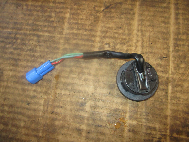 Yamaha 90hp 2 stroke outboard tilt trim switch (6H1-82563-10-00)