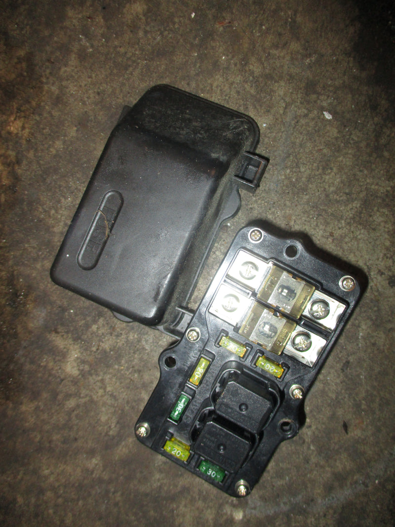 Yamaha 200hp HPDI 2 stroke outboard fuse box (68F-82170-01-00)