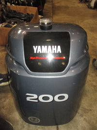 Load image into Gallery viewer, 2005 Yamaha 200hp HPDI 2 Stroke Outboard Top Cowling

