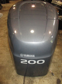 Load image into Gallery viewer, 2005 Yamaha 200hp HPDI 2 Stroke Outboard Top Cowling
