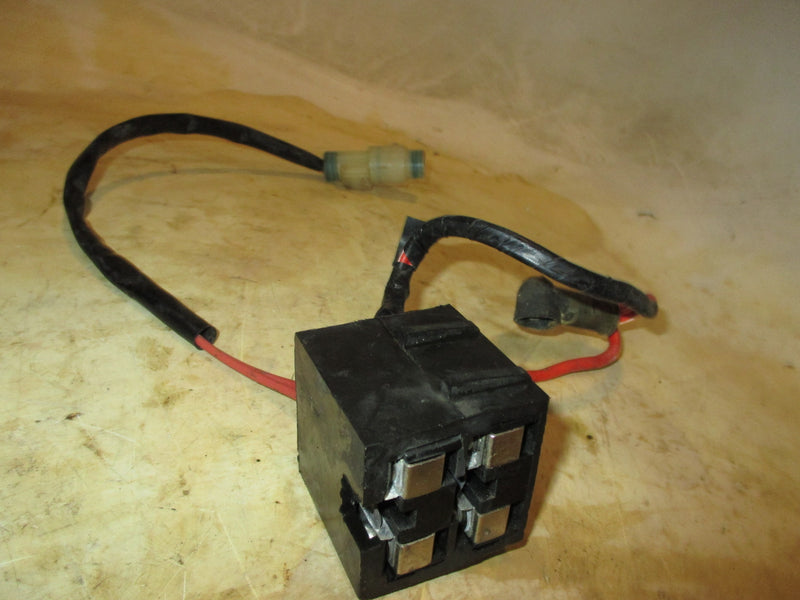 Yamaha 200hp OX66 2 stroke outboard fuse holder (61A-85570-00)