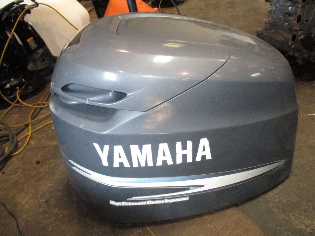 Yamaha 200hp HPDI 2 stroke outboard top cowling | Strouds Marine