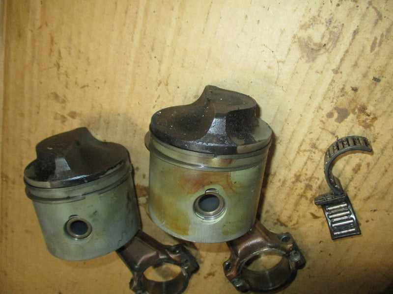 Evinrude 30hp 2 stroke outboard piston and rod set (392621)